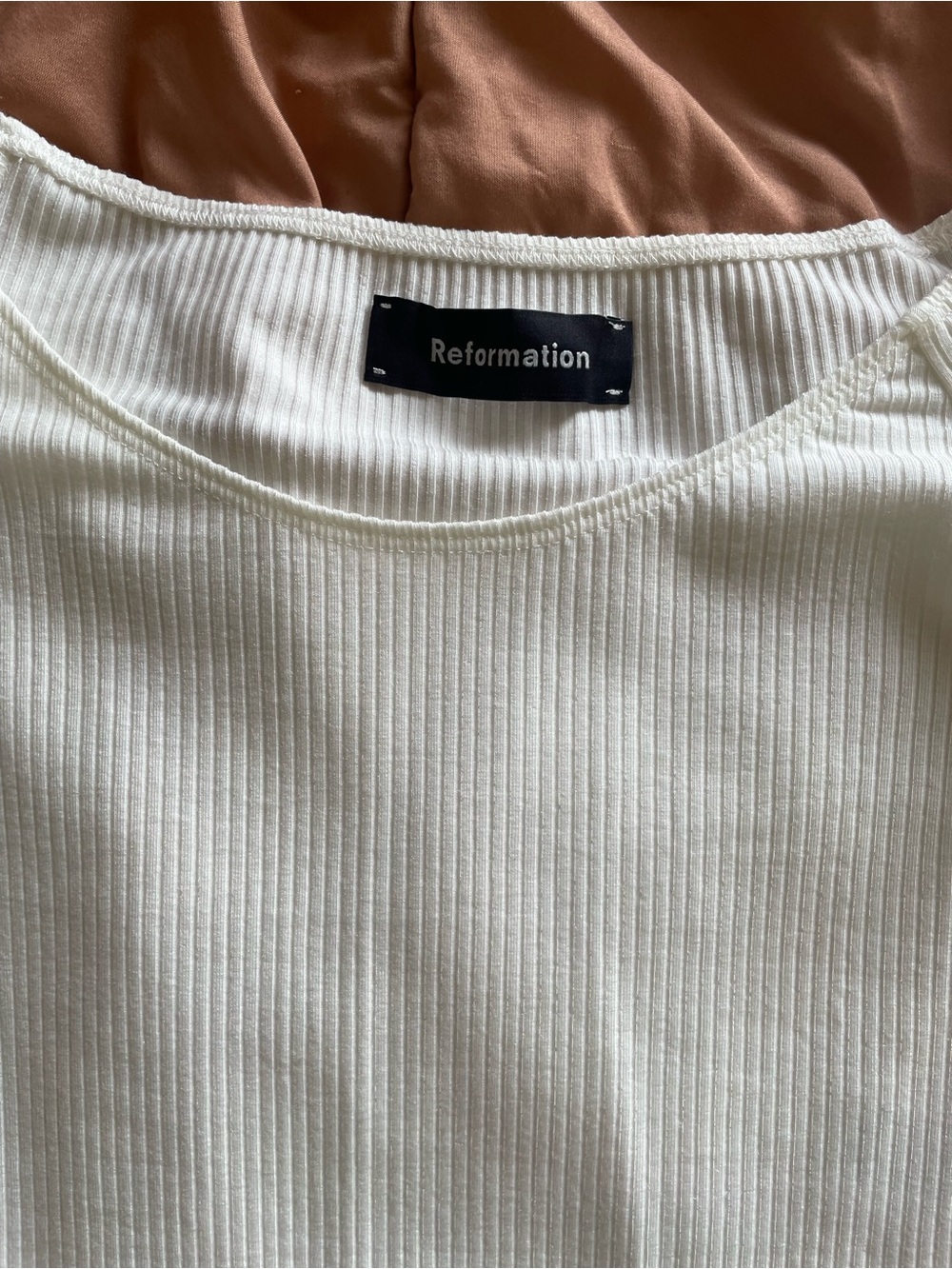 Reformation white Ribbed Off-Shoulder Crop Top - Picture 3 of 4